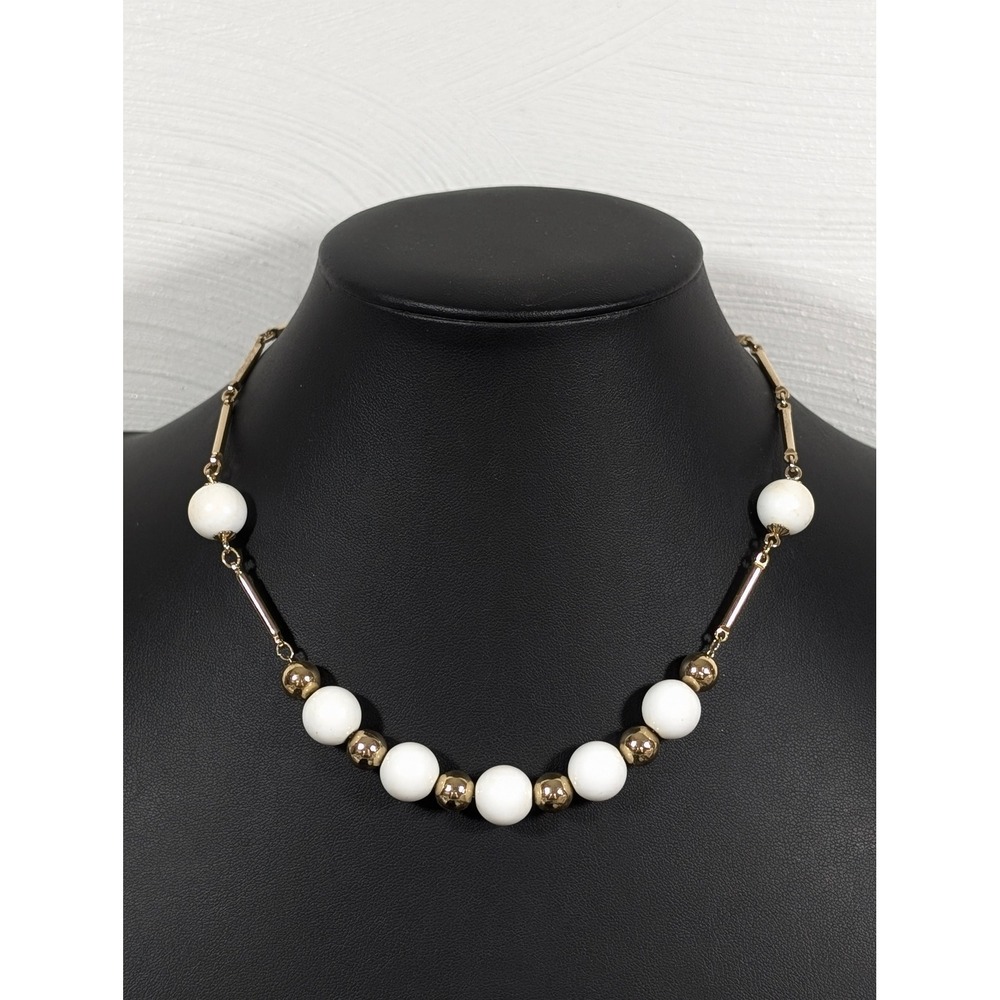 Vintage Sarah Coventry White & Gold Tone Bead Necklace, 16"‎ Choker, Signed